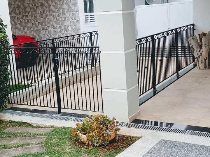 WhatsApp Image 2023-12-06 at 10.49.31